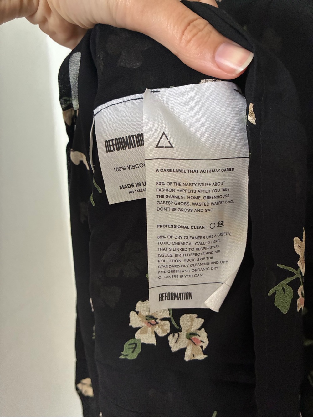 Vintage Reformation Black Floral V-Neck Mini Dress - Picture 5 of 6